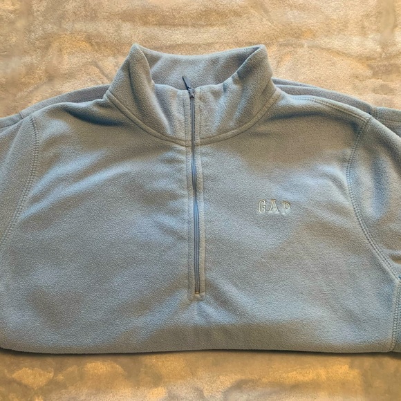 Gap Half Zip - Picture 1 of 2
